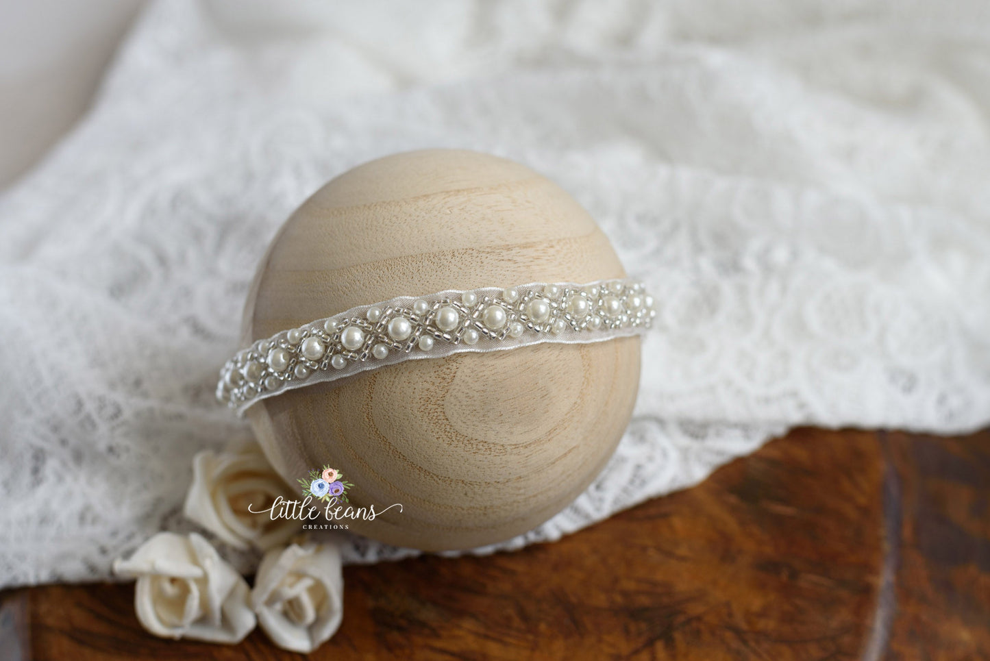 Eva Tieback - White