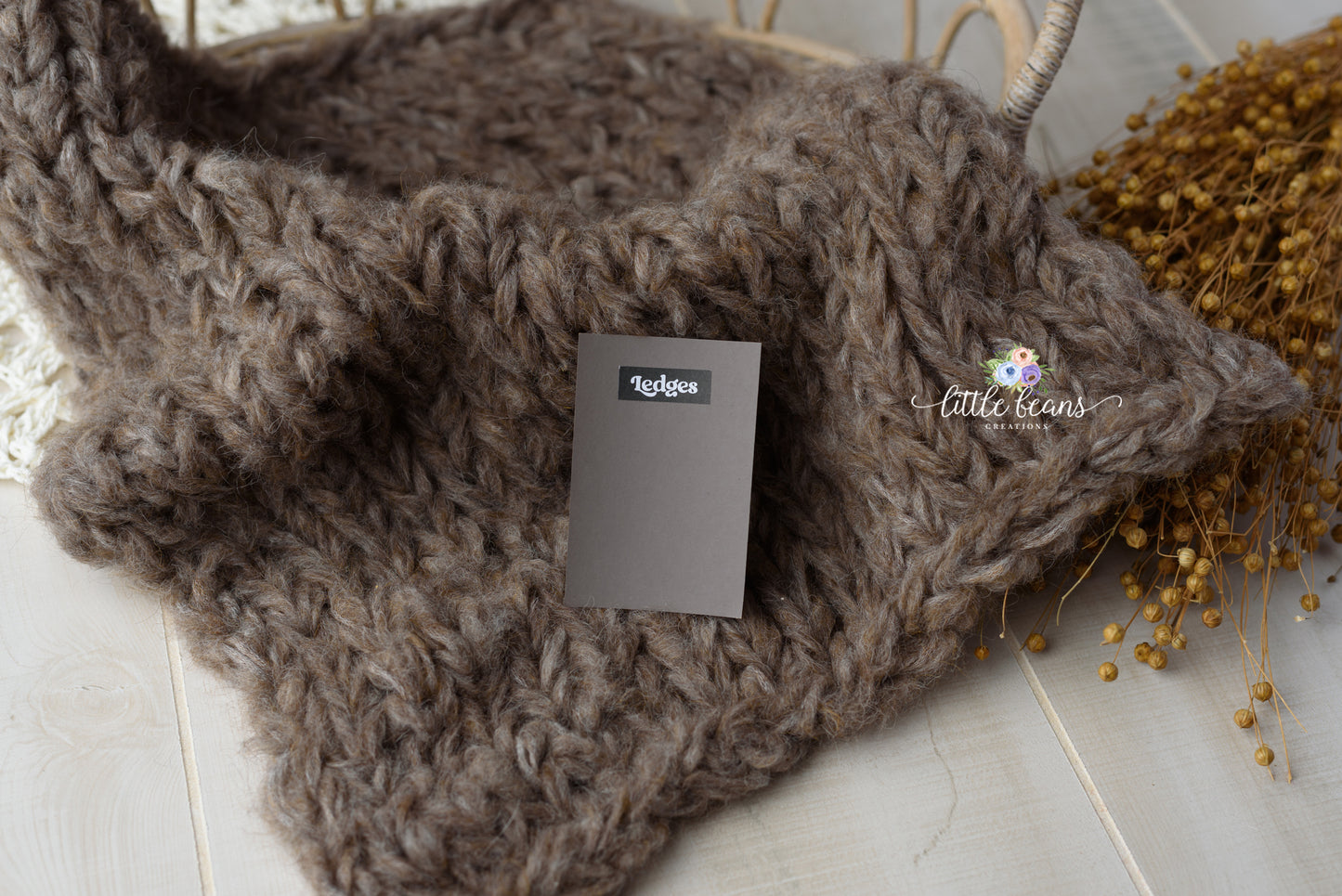 Fuzzy Alpaca Layer in Ledges